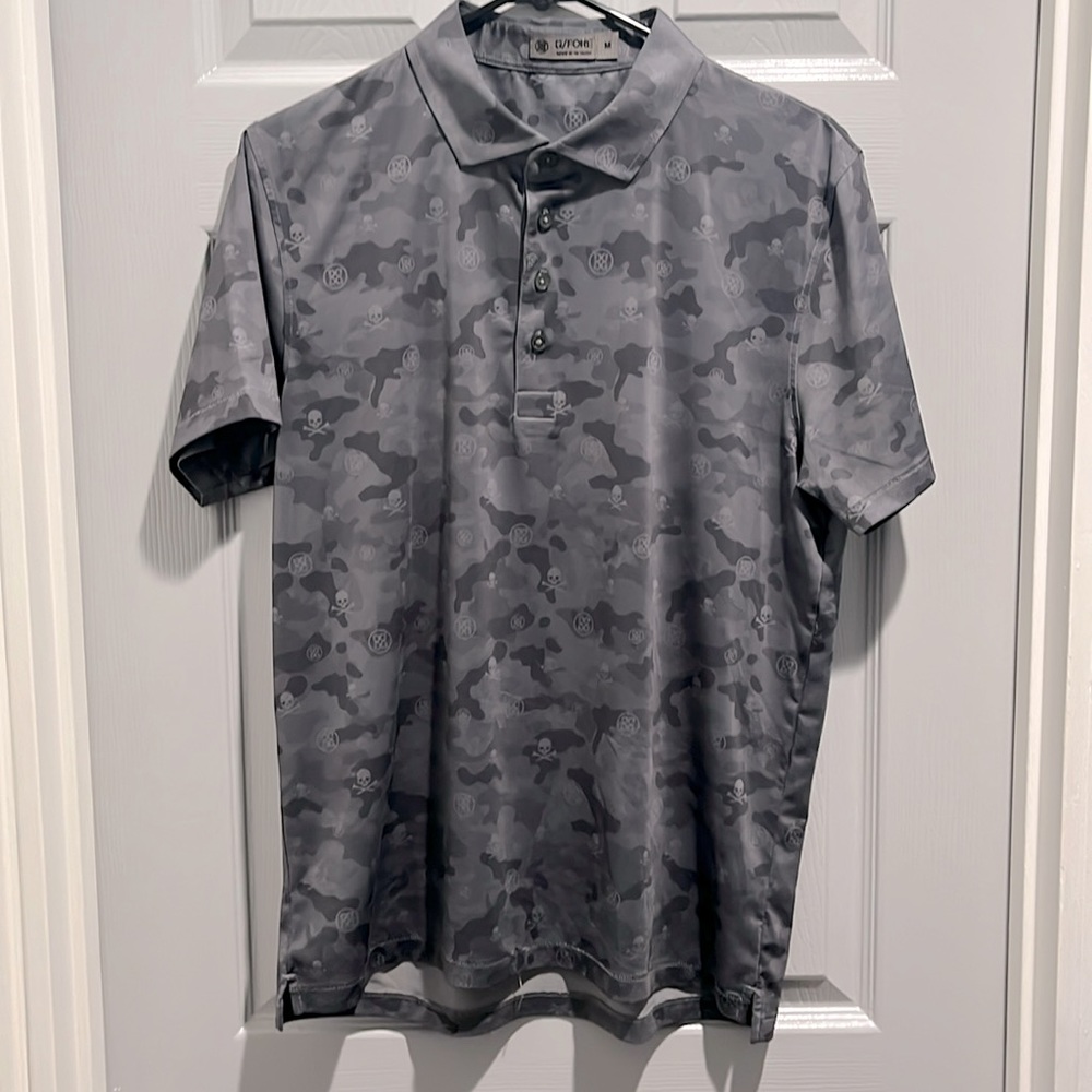 G/FORE Men’s polo shirt. Size M